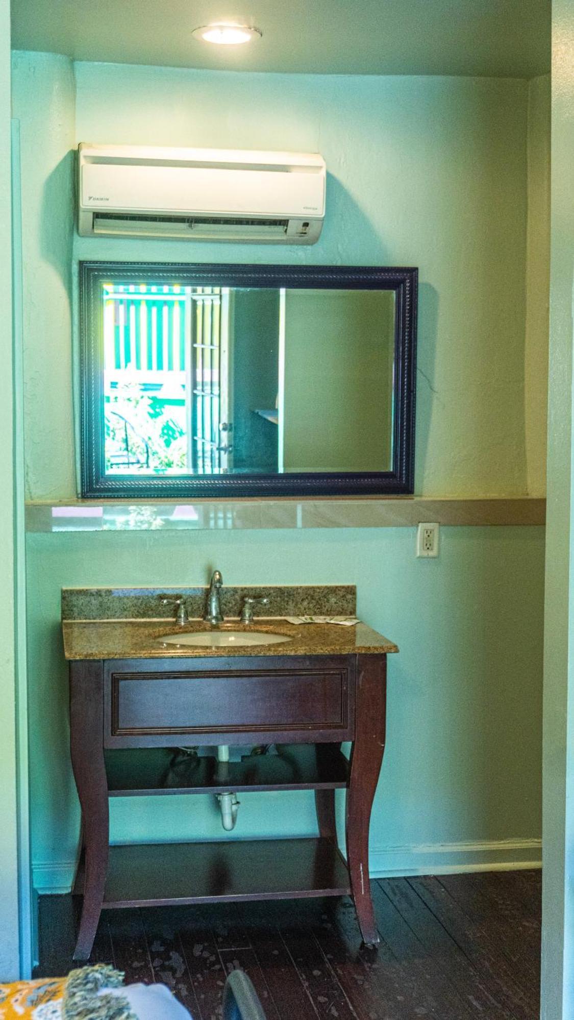 Historic Mardi Gras Inn New Orleans Luaran gambar