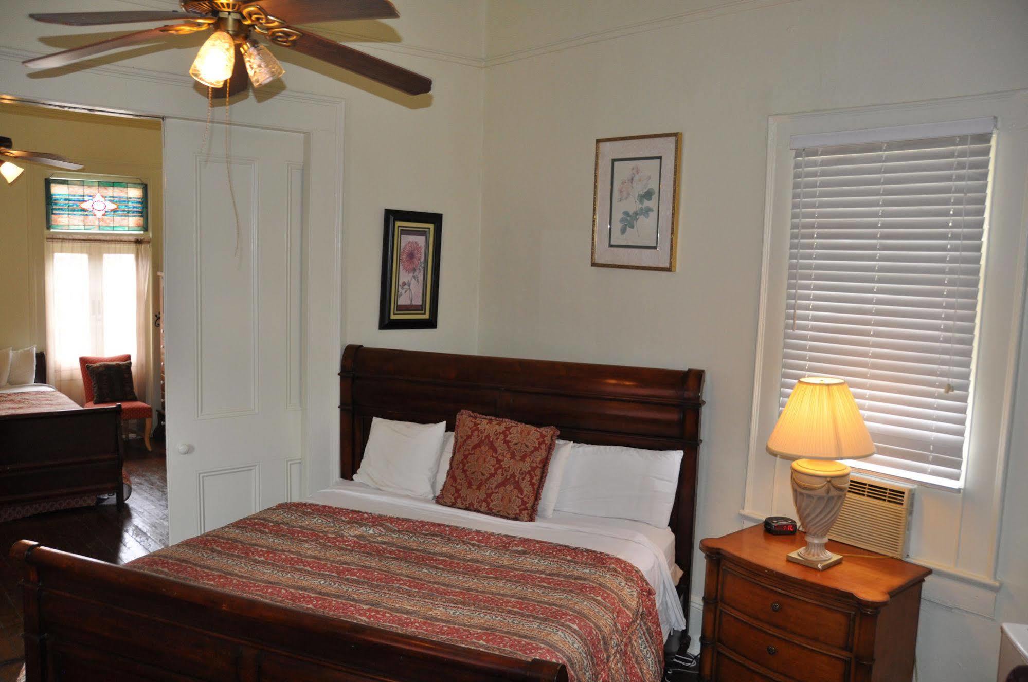 Historic Mardi Gras Inn New Orleans Luaran gambar